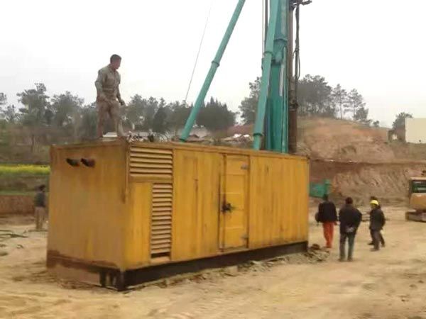 浑源如何判断水冷式机油散热器密封件是否需要更换?